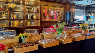 【体験レビュー】Monarque Hotel ダナン|背伸びしない贅沢が叶う、アフタヌーンティー付きホテル